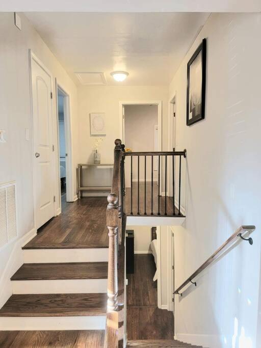 Вілла Refreshed!! Private 4Brms 2 Bath - 2 King Beds!! Смирна Екстер'єр фото